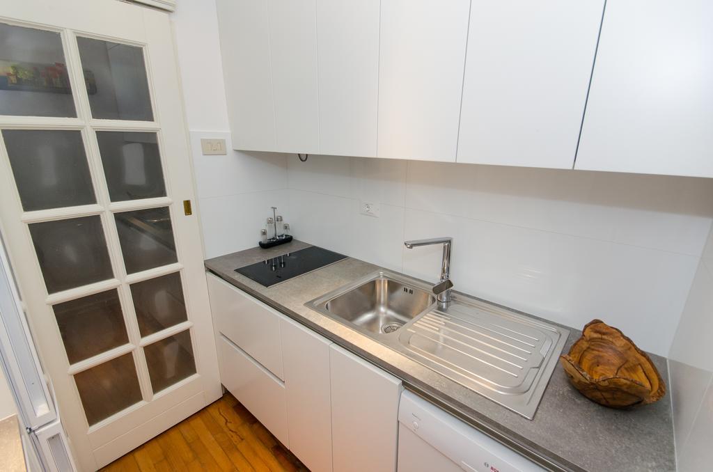 Apartment Noemi Rovinj Exteriör bild