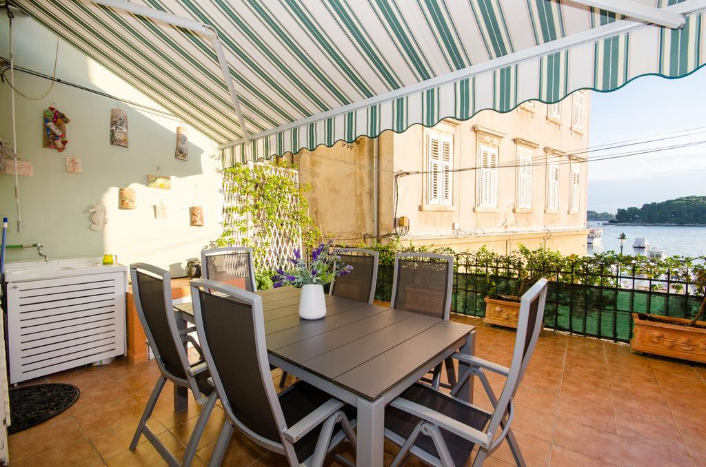 Apartment Noemi Rovinj Exteriör bild