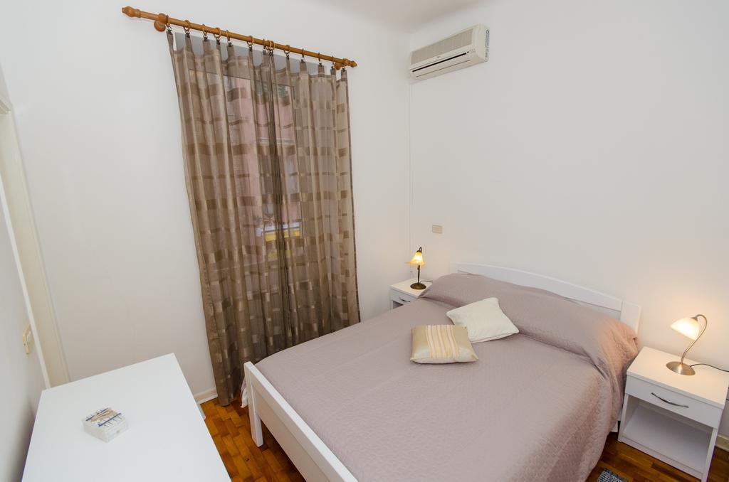 Apartment Noemi Rovinj Exteriör bild