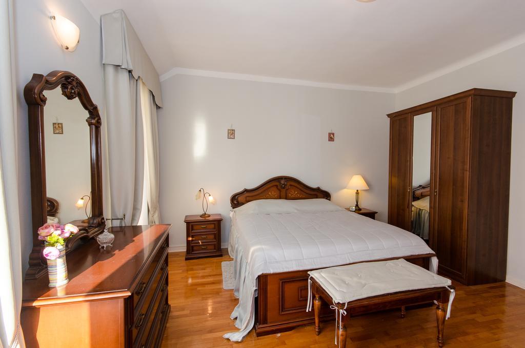 Apartment Noemi Rovinj Exteriör bild